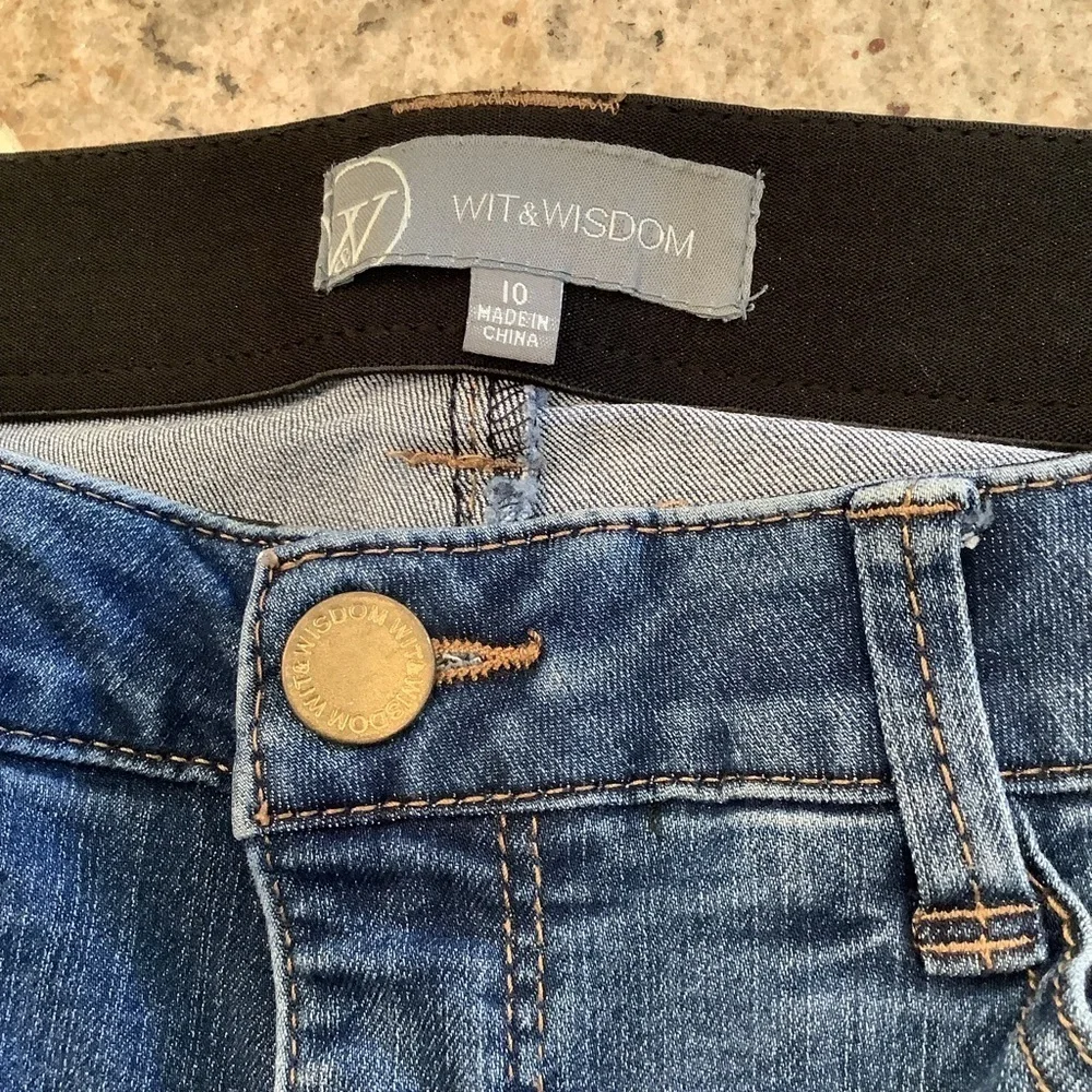 Wit & Wisdom Ab-solution Dark Blue Long Denim Jean Shorts Size 10 Cuffed